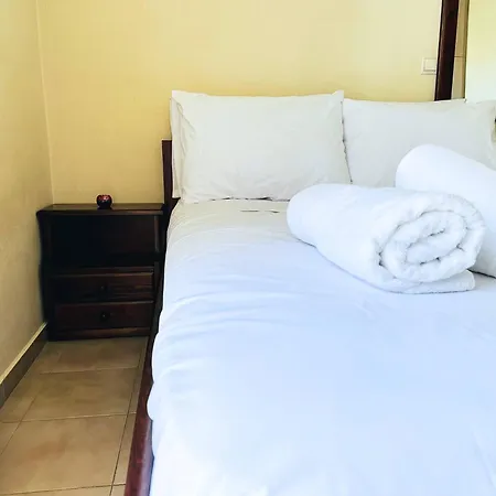 Yia Banaki 1 Min Walk To Old Town 7min Walk