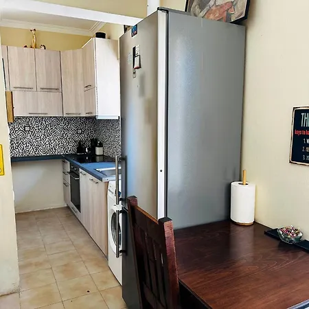 Apartment Yia Banaki 1 Min Walk To Old Town 7min Walk *